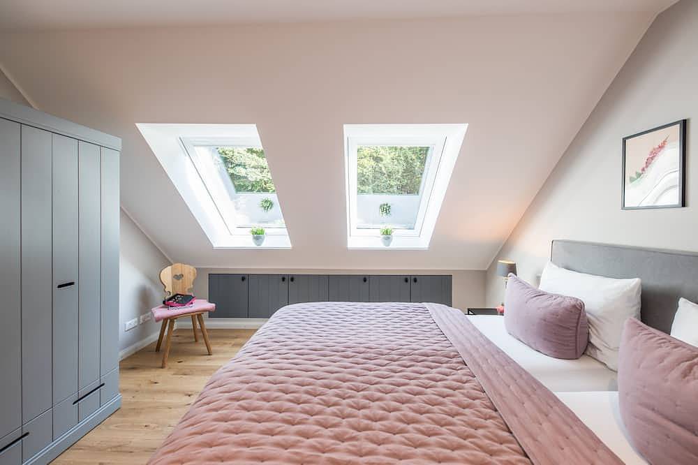 Ganze Wohnung, Luxuriöse Ferienwohnung Cirksena im  Karl-Georgs-Forst; Hunde willkommen in Friedeburg, Landkreis Wittmund