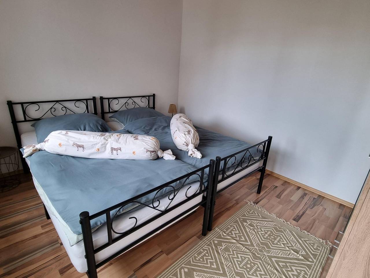 Ganze Ferienwohnung, Ferienwohnung Wie dehemm - Appartement/Fewo, Dusche, Wc, 1 Schlafraum in St. Ingbert, Saarpfalz-Kreis