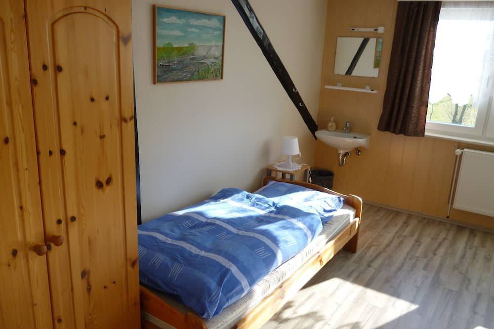 Ganze Wohnung, In ruhiger ländlicher Lage- Erholung direkt an Deich und Wasser in Jade, Wesermarsch