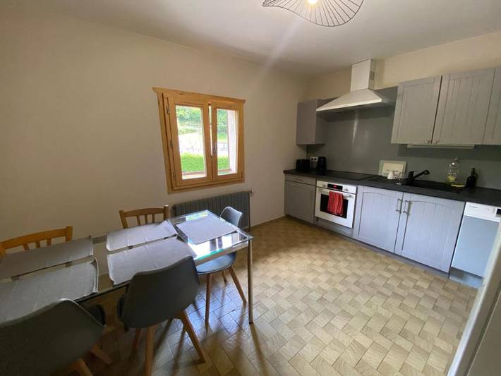 Location de vacances pour 2 personnes, avec jardin et vue à Le Petit-Bornand-les-Glières - 3