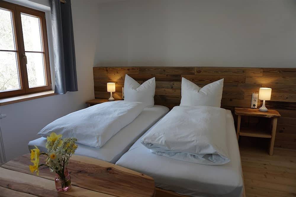 5 Sterne Ferienhaus/Gruppenunterkunft Leipzig mit W-Lan, Parkplatz, Sauna, Kamin in Kohren-Sahlis, Frohburg