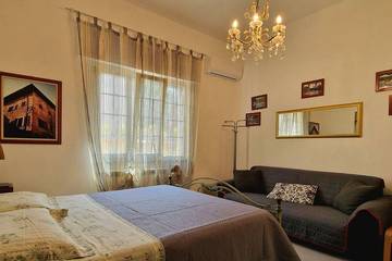 Gîte pour 2 personnes, avec jardin dans Torre del Lago Puccini