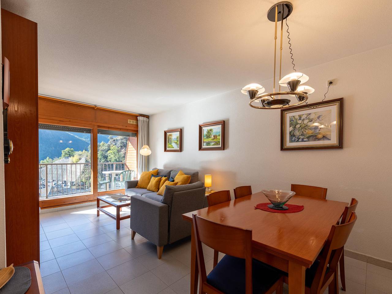 Entire apartment, Central Andorra Terrace Apt 4 pers in Grandvalira