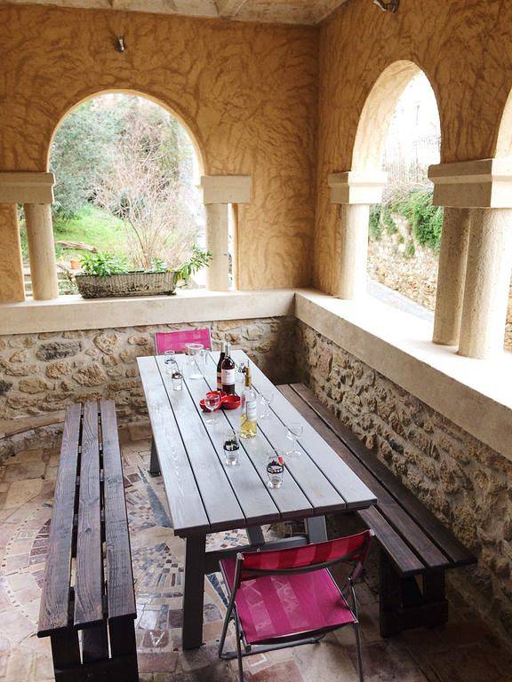 Gîte Lo Bornat : faite le plein de nature et de soleil in Puissalicon, Région de Béziers