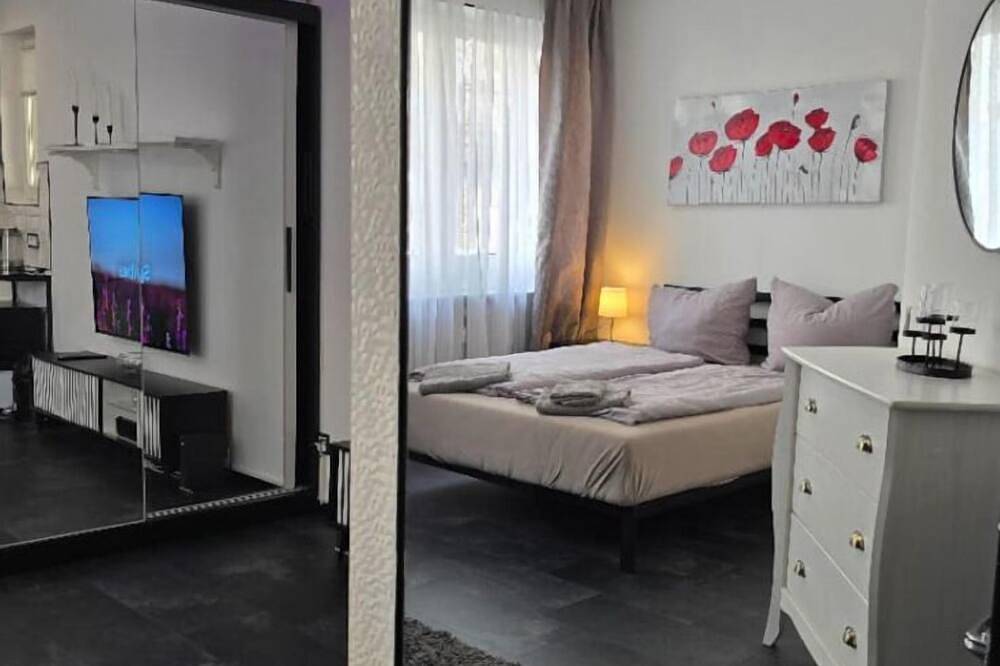 Ganze Wohnung, Modernes cozy Studio für City-und Businessreisende - Apolonialiving in Karlsruhe, Rheinebene