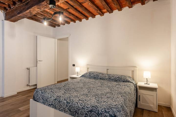 Geheel appartement, Appartement 'I Due Ciueli' met Wi-Fi en airconditioning in Pescia, Provincie Pistoia