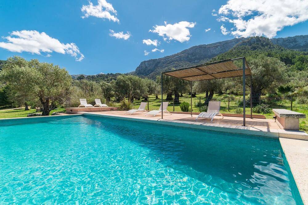 Bonita casa en Deia con piscina privada, puede ser interior o exterior in Deyá, Costa de Mallorca