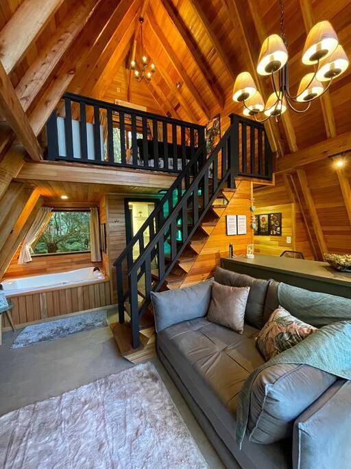 Casas e apartamentos de temporada para 3 pessoas, com jacuzzi e jardim e ainda terraço, com animais de estimação em São Francisco de Paula