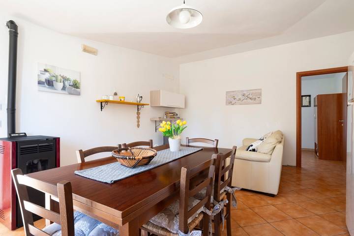 Gîte pour 6 personnes, avec jardin dans Cardedu - 3