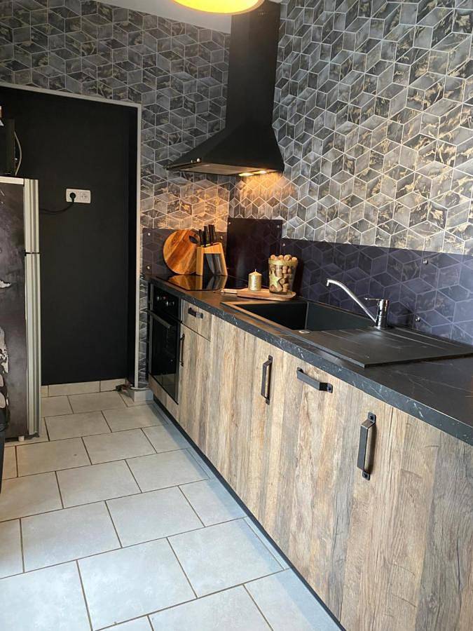 Two-Bedroom House in Saint-Pierre-en-Val, Région de Dieppe