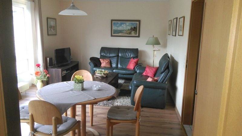 Ferienwohnung für 4 Personen, mit Balkon/Terrasse und Terrasse, mit Haustier in Husum - 2