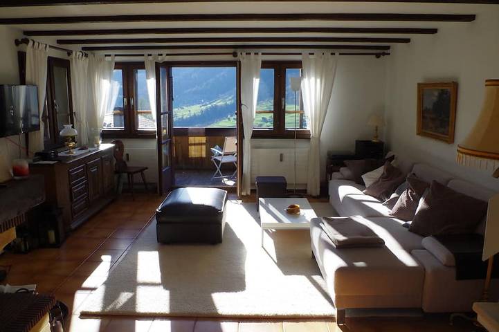 Ferienwohnung für 4 Personen, mit Balkon und Garten
