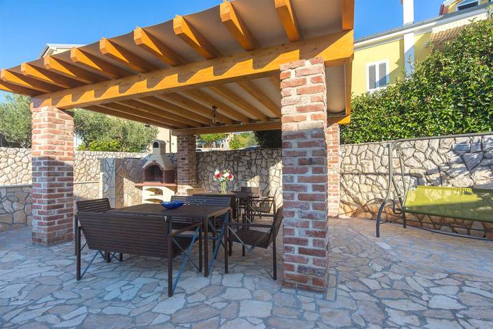 Ferienwohnung für 3 Personen, mit Balkon und Terrasse auf Krk - 3