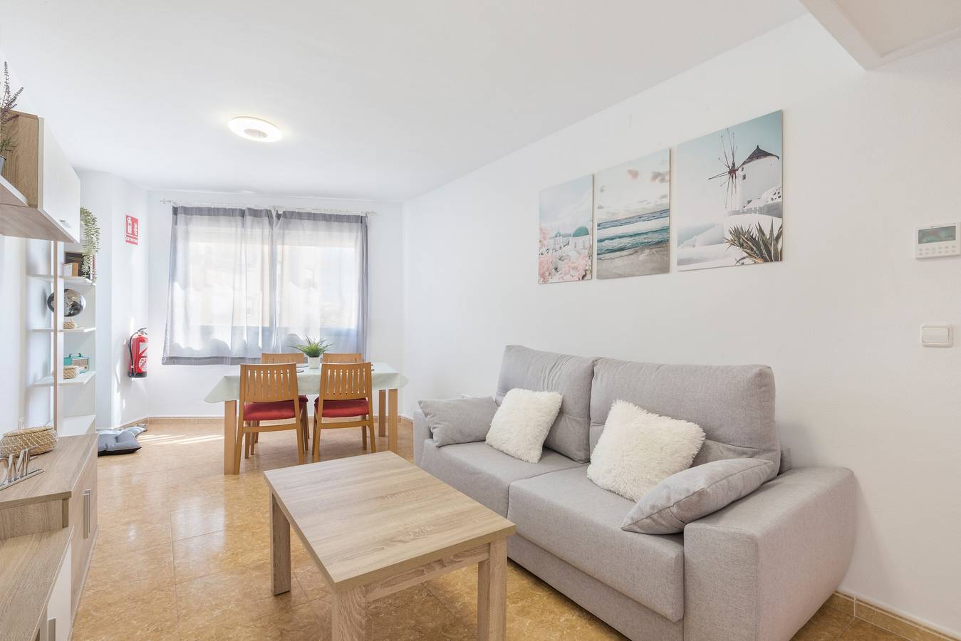Appartement entier, Appartement 'Vivienda Maiva' avec terrasse privée, Wi-Fi et climatisation in Alhama de Murcia, Murcia l'intérieur des terres