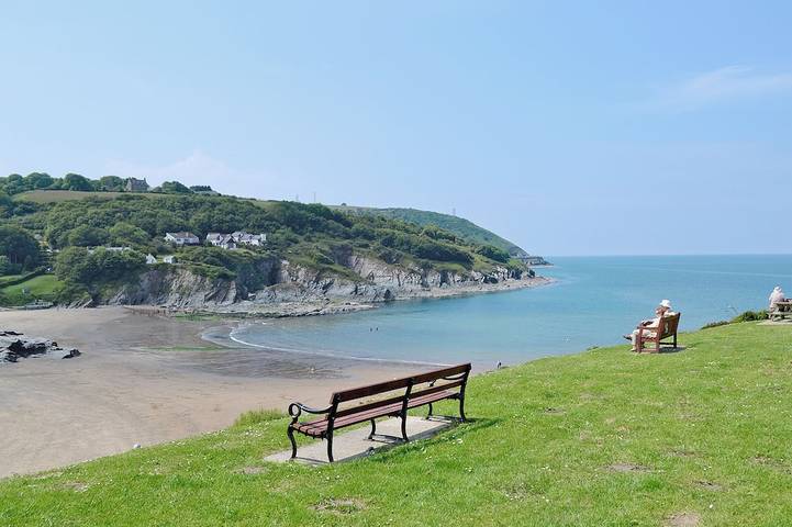 Cottage for 4 people, with garden in Aberporth