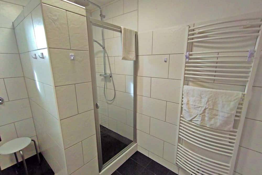 Ganze Wohnung, Cosy holiday flat in a quiet location, close to Luxembourg and Trier in Ralingen, Landkreis Trier-Saarburg