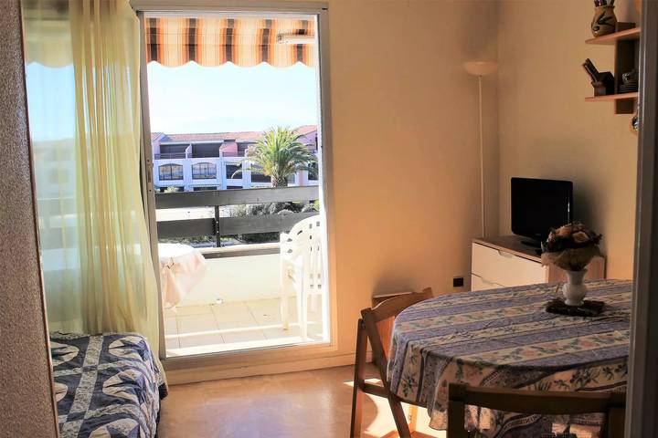 Gîte pour 4 personnes, avec piscine, animaux acceptés dans Plage du pont tournant - 2