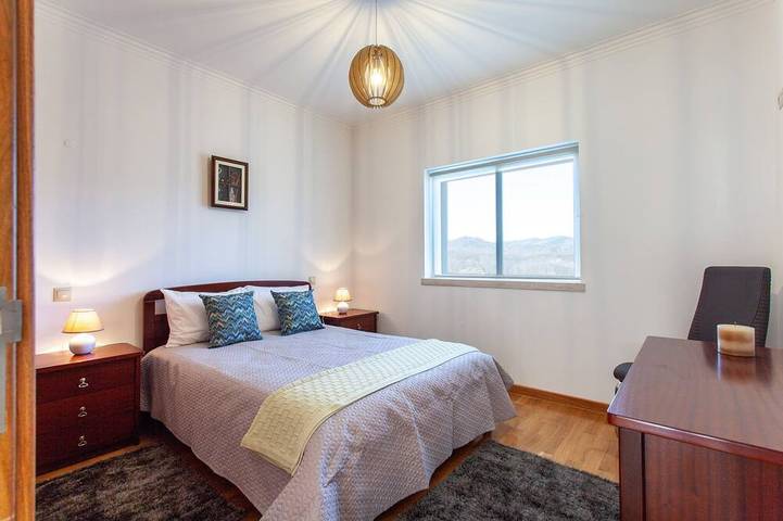 Location de vacances pour 6 personnes, avec balcon, animaux acceptés à Figueiró dos Vinhos - 2