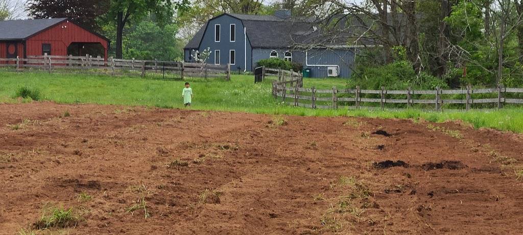 Luxurious farmhouse with breathtaking views on sprawling 14-acre farm in Hunterdon County