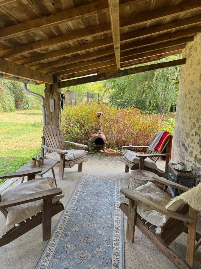 Appartement de vacances pour 6 personnes, avec Terrasse et Jardin ainsi que Piscine et Vue