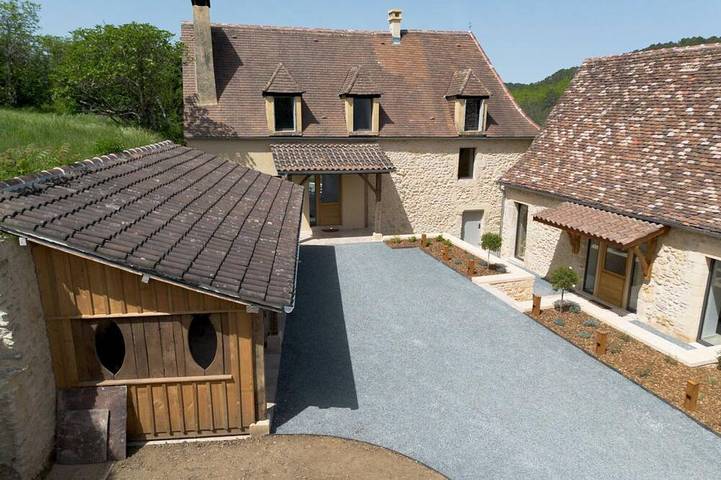 Gîte pour 4 personnes, avec piscine et sauna, animaux acceptés