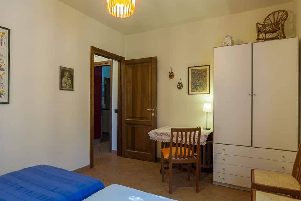Apartamento entero, Apartamento en villa con piscina a poca distancia del centro de Todi in Todi, Provincia de Perugia