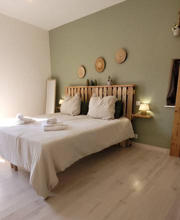 Chambre D’hôte pour 2 Personnes dans Soulages, Région de Saint-Flour, Photo 1