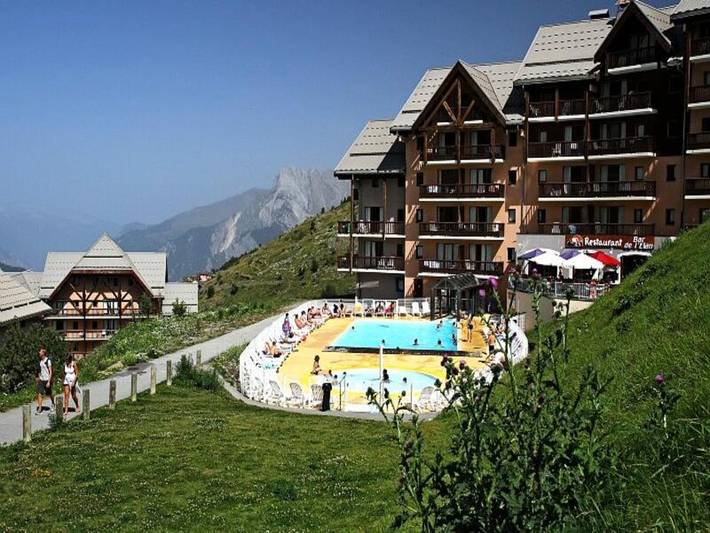 Gîte pour 5 personnes, avec piscine, adapté aux familles dans Station De Valmeinier