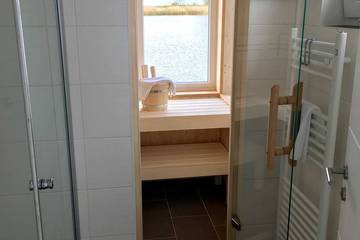 Hausboot für 4 Personen in Kröslin, Vorpommern Greifswald, Bild 4