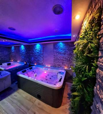 Maison d’hôte pour 2 personnes, avec jardin et sauna ainsi que jacuzzi et terrasse à Zagreb