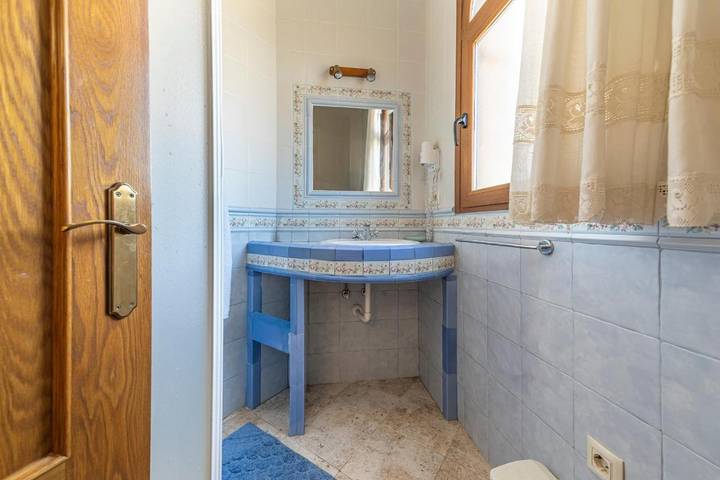 Casa rural para 12 personas, con Jacuzzi y Terraza además de Jardín y Piscina para niños en Montes de Toledo - 3