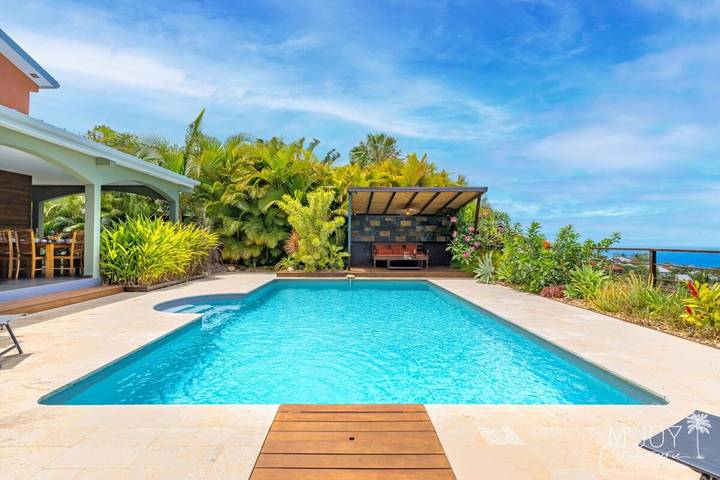 Villa Eden - avec piscine et sa superbe vue océan in Saint-Leu, Île de la Réunion