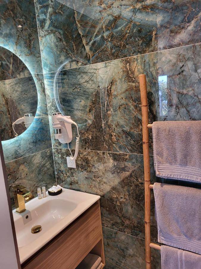 Chambre d’hôte pour 2 personnes, avec terrasse et jardin dans Haute-Corse - 3