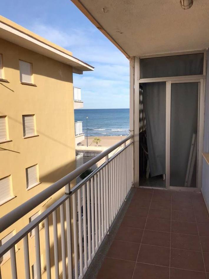 Apartamento para 8 personas, con Balcón y Terraza además de Jardín y Vistas en Miramar