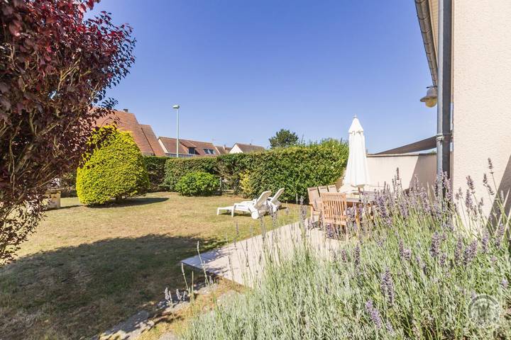 Gîte pour 6 personnes, avec jardin et terrasse