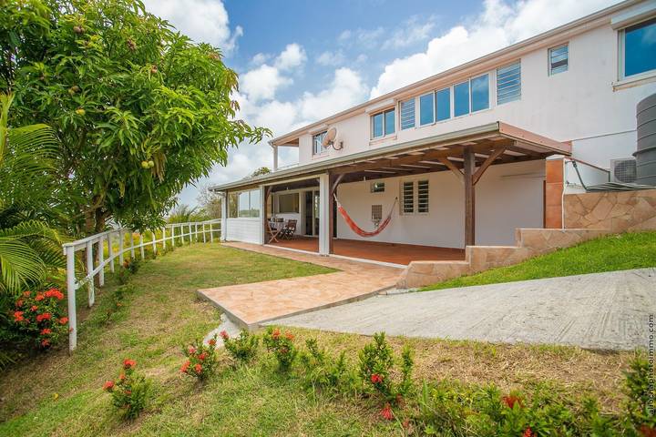 Gîte pour 2 personnes, avec terrasse en Martinique - 2