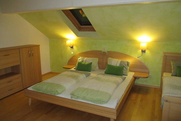 Bauernhof für 8 Personen, mit Pool und Garten am Mondsee