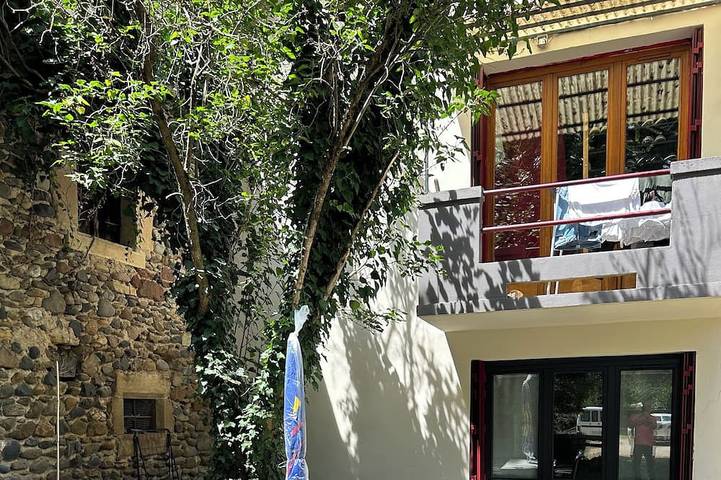 Gîte pour 4 personnes, avec jardin et jacuzzi à Espalion - 4