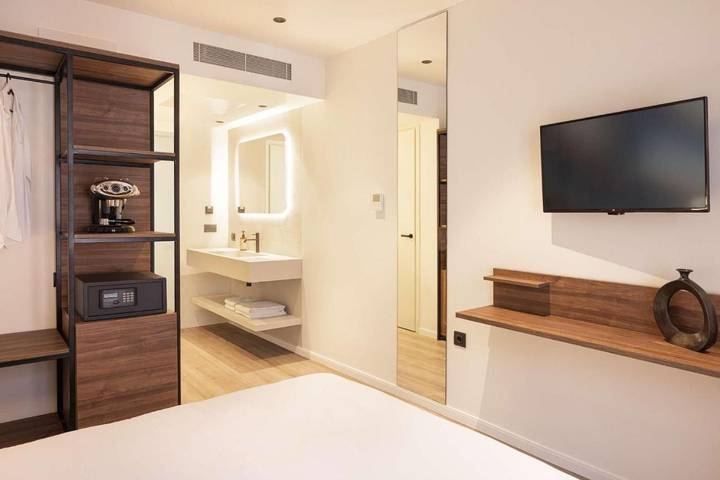 Hôtel pour 2 personnes, avec balcon dans Samos (Grèce) - 3