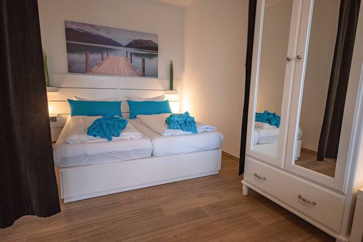 Ferienwohnung für 6 Personen, mit Balkon/Terrasse und Sauna in Sahlenburg - 3