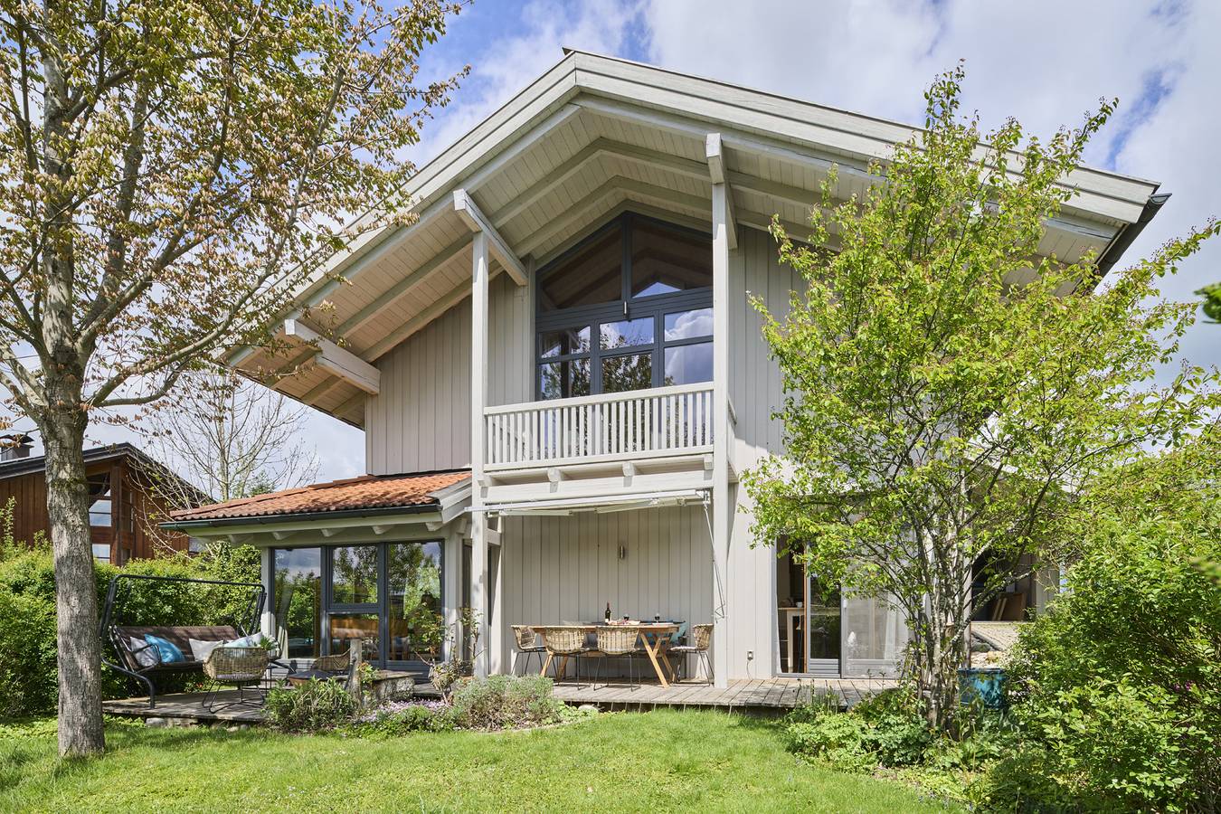 Chalet Waging am See - Ferienhaus für 9 Personen ruhig mit großem Garten, Nähe See in Waging am See, Rupertiwinkel