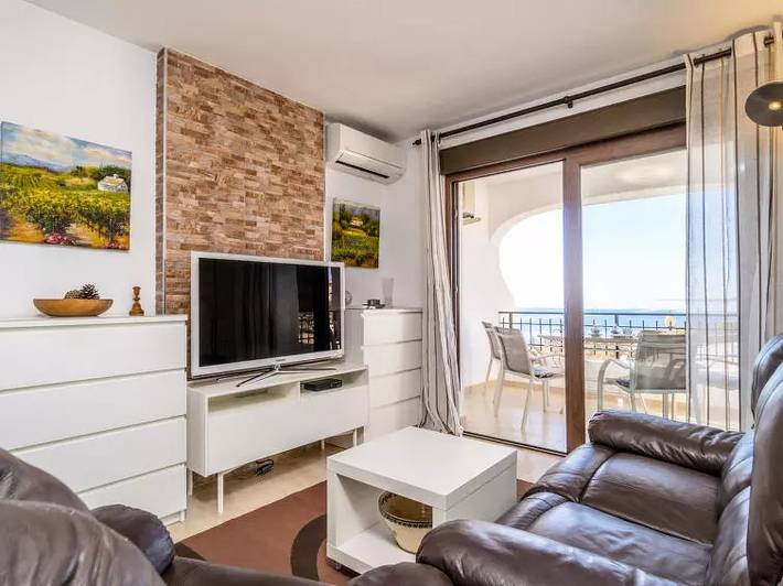 Gîte pour 3 personnes, avec piscine et jardin à Cabo Roig - 3