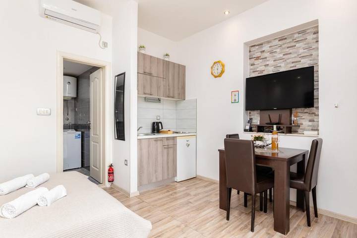 Apartament wakacyjny dla 4 osób, z Balkon i Taras oraz Ogród i Widok w Herceg Novi