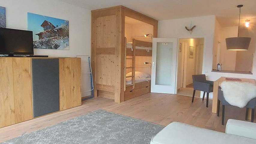 Ferienwohnung für 4 Personen, mit Garten und Ausblick in Bad Mitterndorf