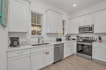 Cabin for 7 Guests in Four Corners, Osceola County, Picture 3