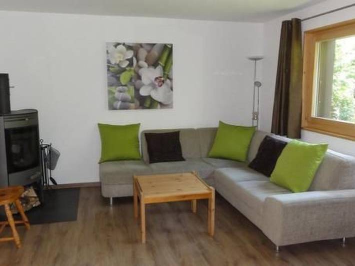 Ferienwohnung für 5 Personen, mit Balkon und Garten in Brig