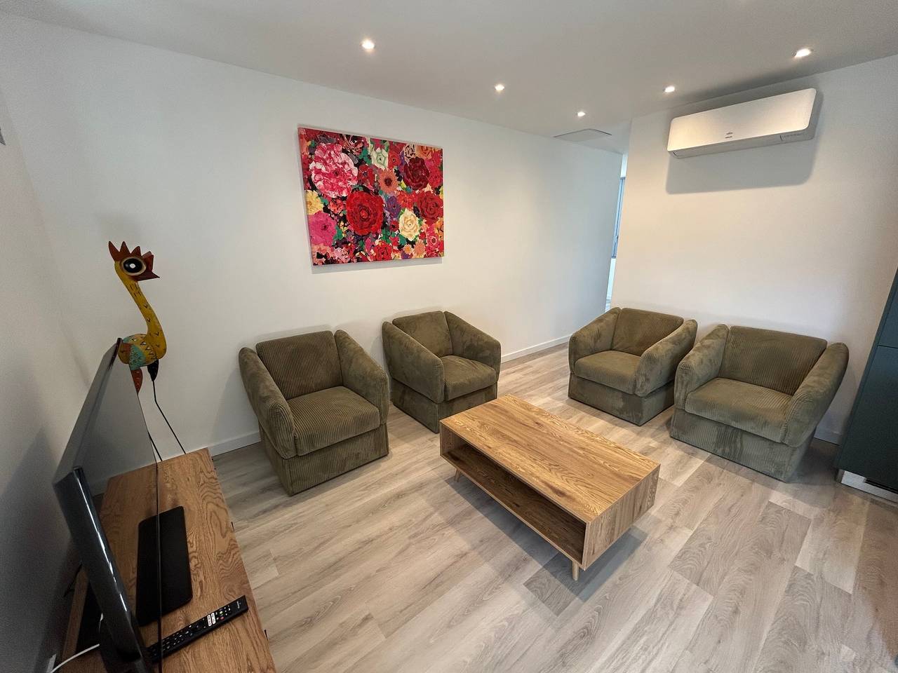 Ganze Wohnung, Apartment „Le Balaitous“ mit Bergblick, Wlan und Klimaanlage in Argelès-Gazost, Französische Pyrenäen