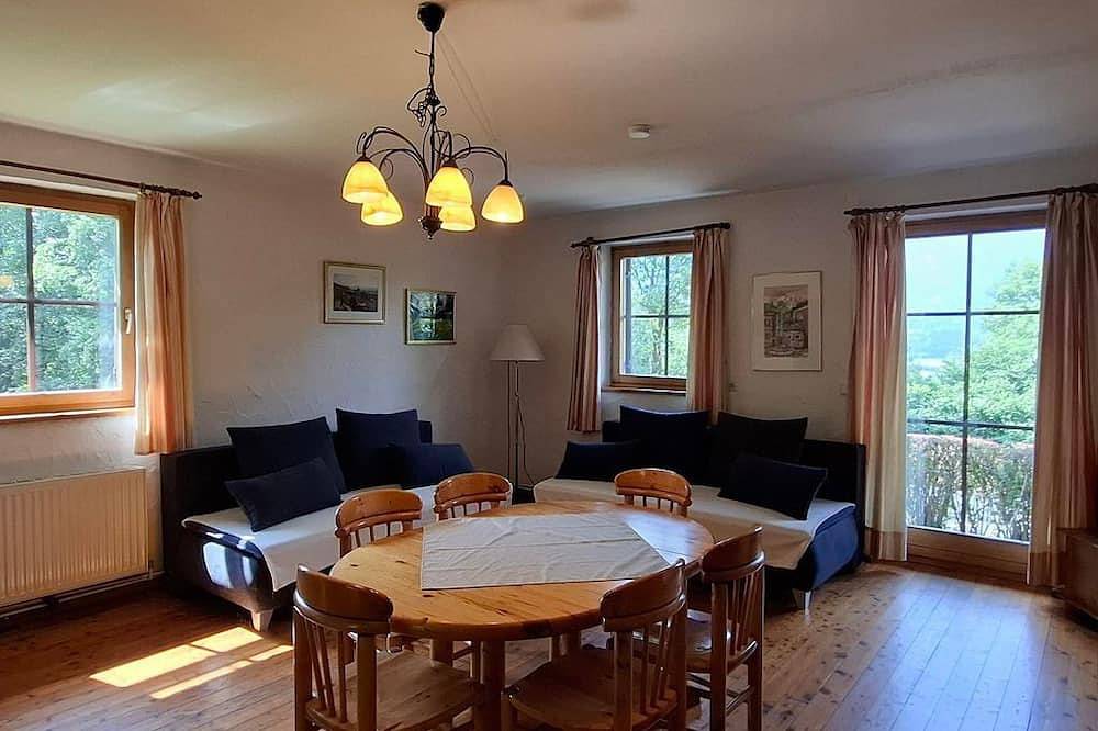 Ganze Wohnung, Fischerwinkel Apartment Nr. 2 - Schloss Wasserleonburg in Nötsch im Gailtal, Gailtal
