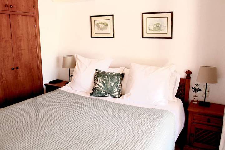 Villa für 10 Personen, mit Garten und Whirlpool auf Menorca - 4