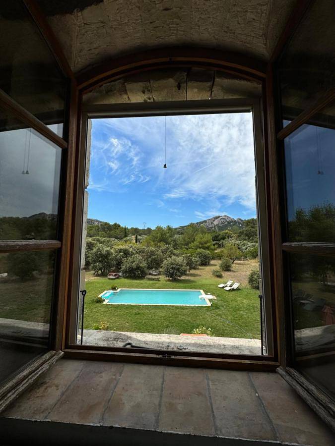 Chambre d’hôte pour 2 personnes, avec jardin ainsi que piscine et vue à Eygalières - 3